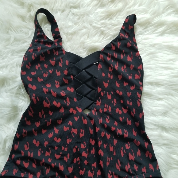 Apt 9 Cheetah Lace Up One Piece Swimsuit - Picture 5 of 10